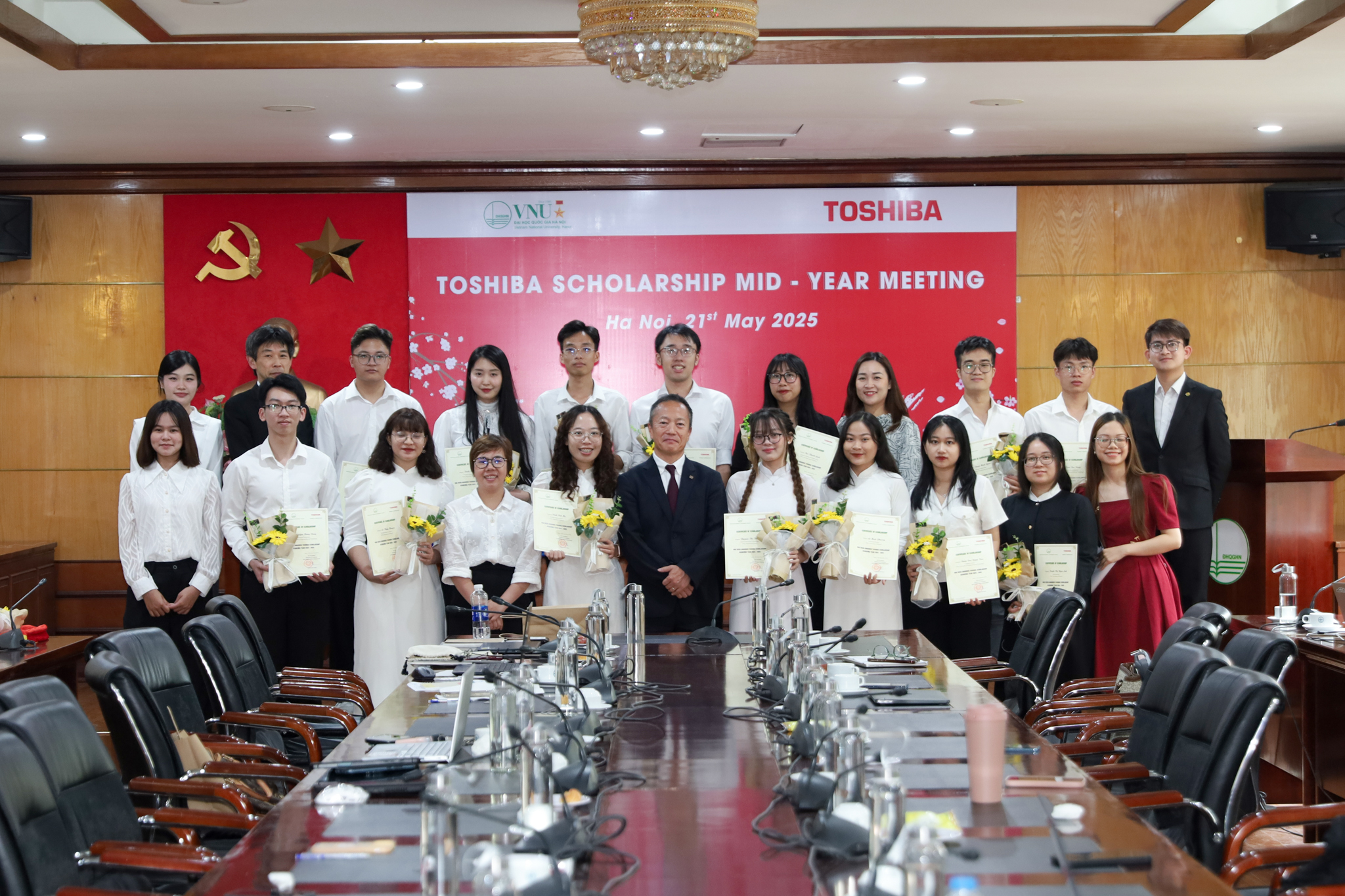 20 sinh viên, học viên cao học được nhận học bổng Toshiba năm học 2024-2025